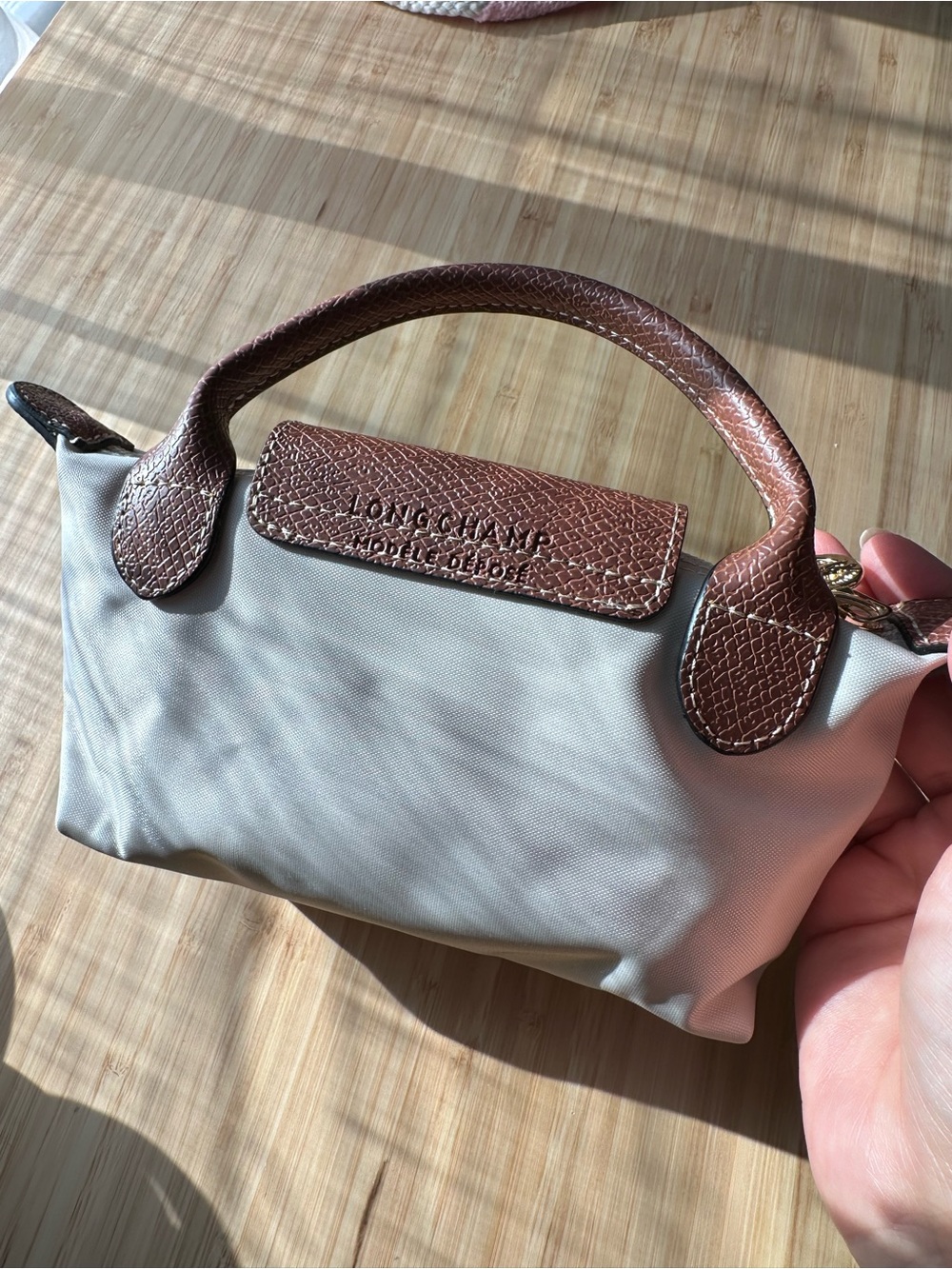 Longchamp original pouch mini bag
Beige cream color - Picture 5 of 10